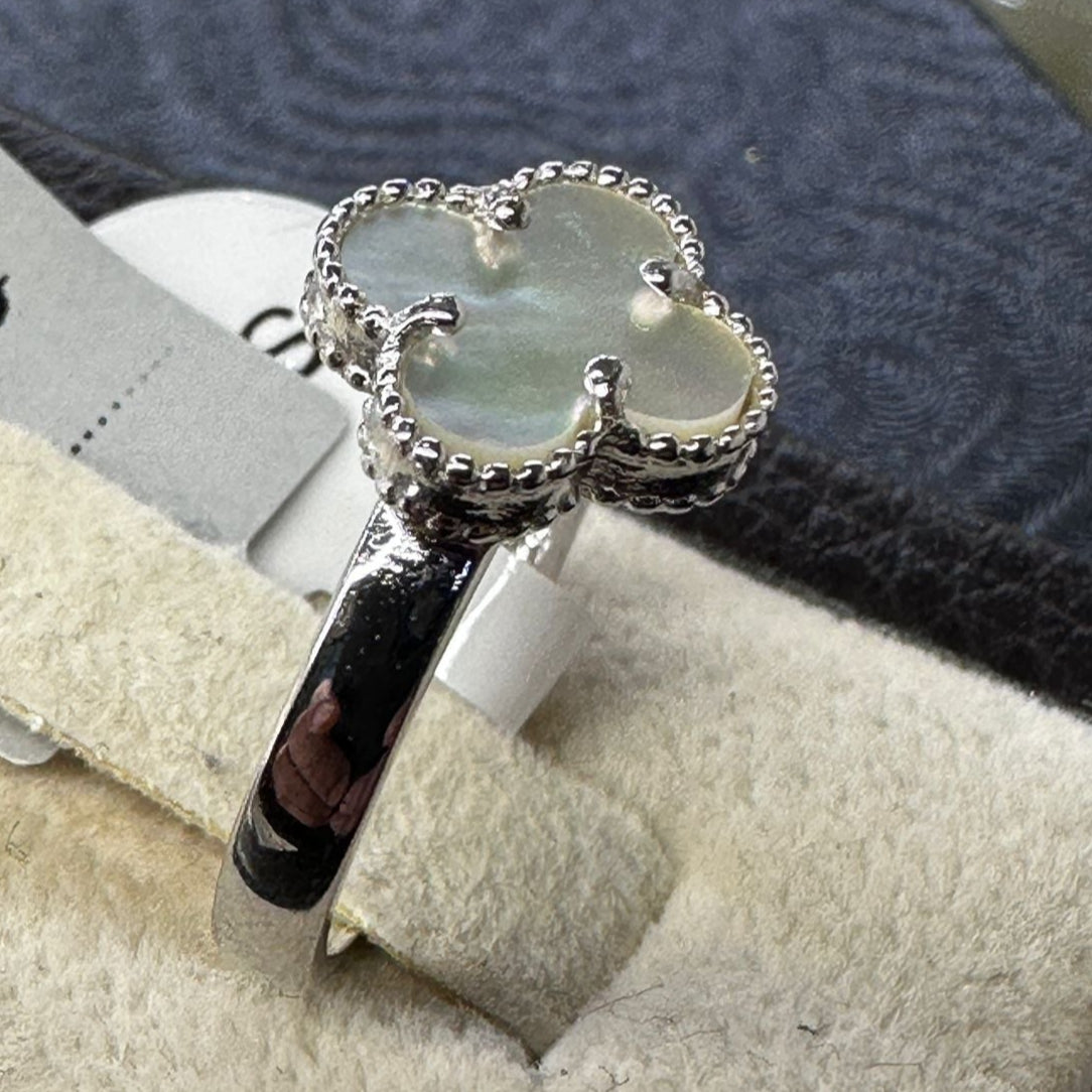 925 Sterling Silver Ring – Elegant & Uniquely Designed