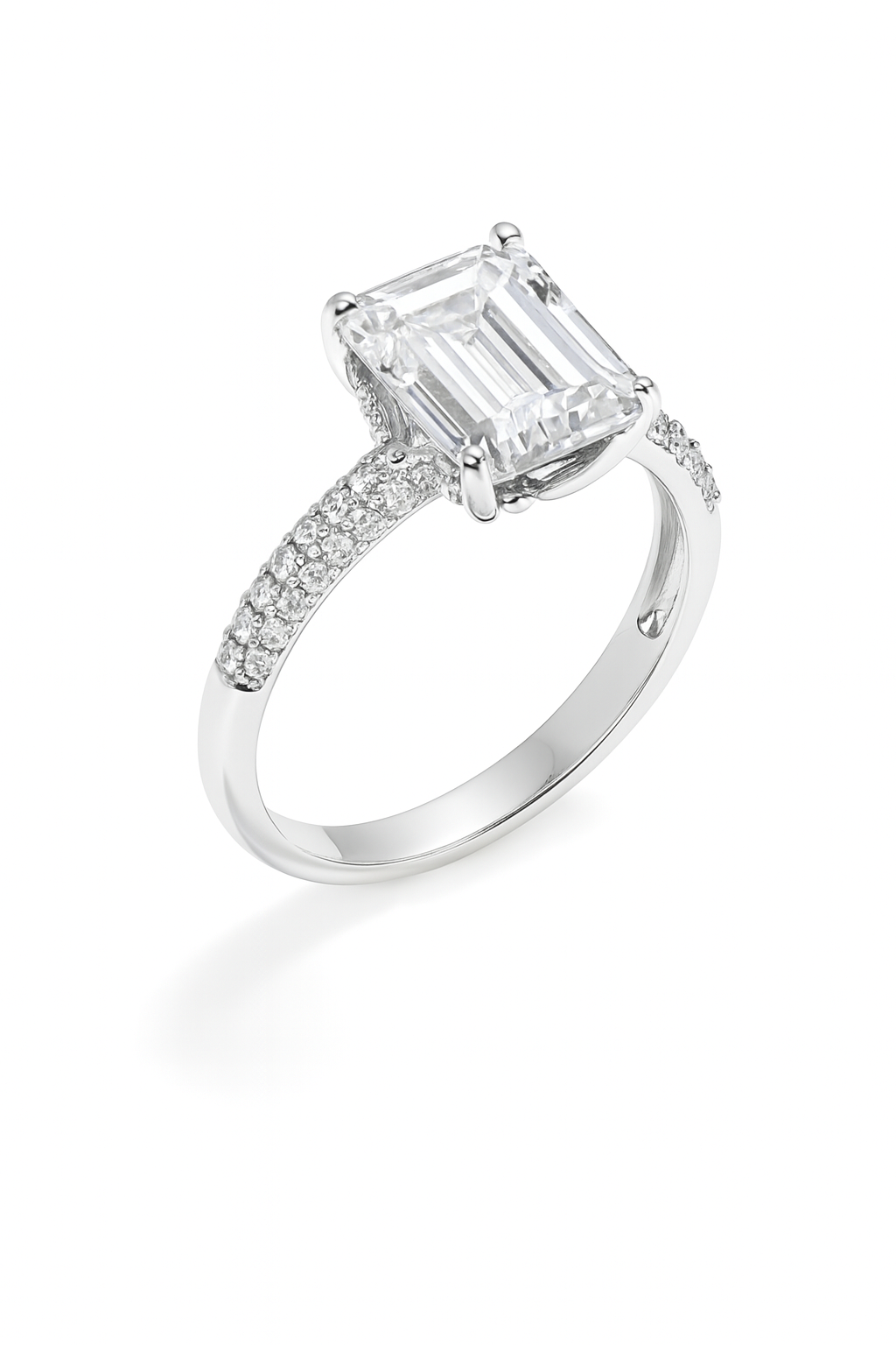 Real Moissanite 2.00 CTTW Ring – Diamond-Like Brilliance
