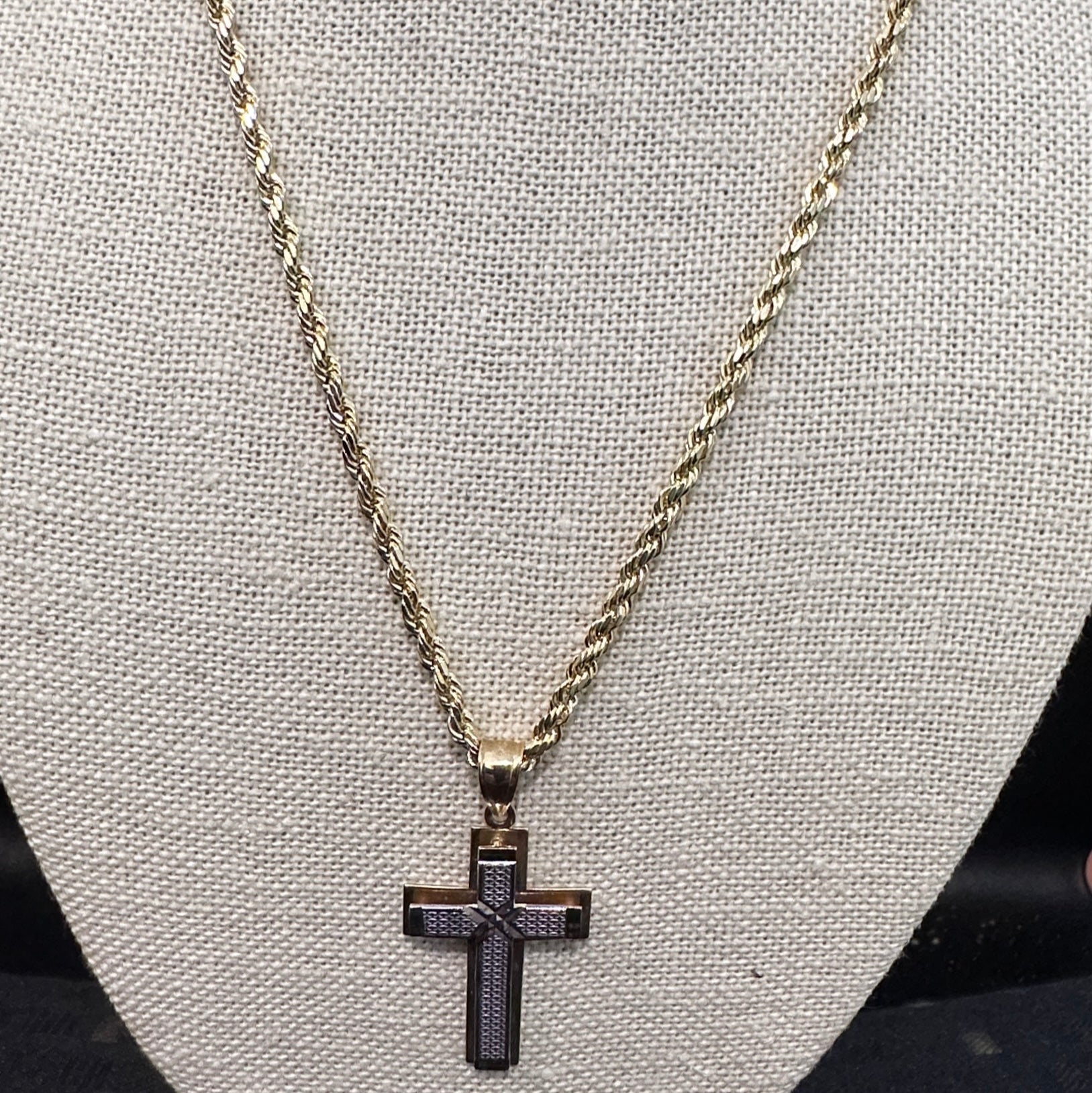 10K Real Gold Rope Chain & Charm – Lifetime Warranty